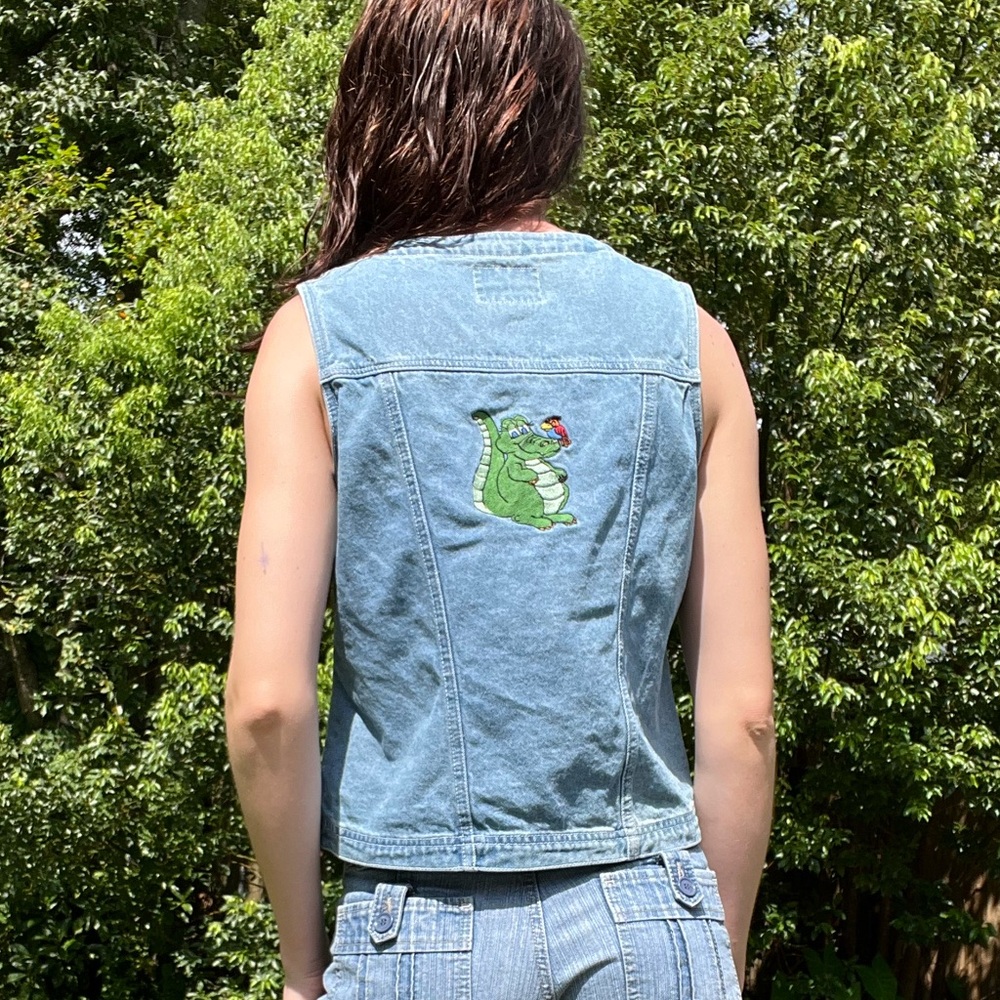 3/$30🪩 Vintage Patch Vest